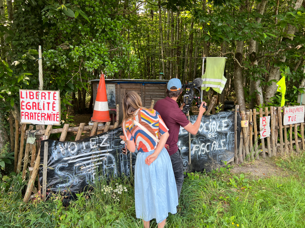 Sur la N145, une cabane en veille
